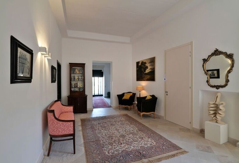 هتل Palazzo Rollo
