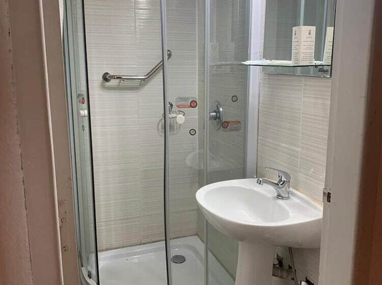 هتل Punta Del Este Shelton