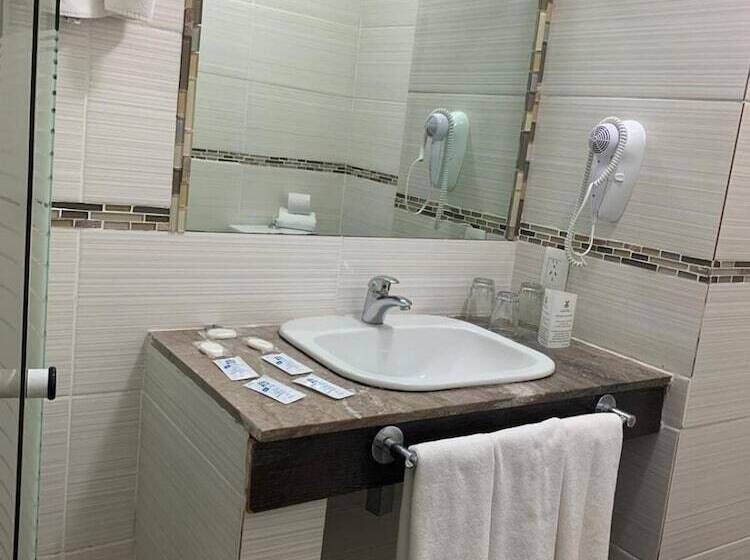 هتل Punta Del Este Shelton