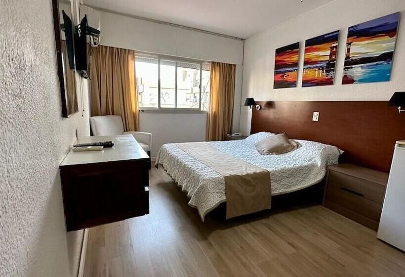 هتل Punta Del Este Shelton