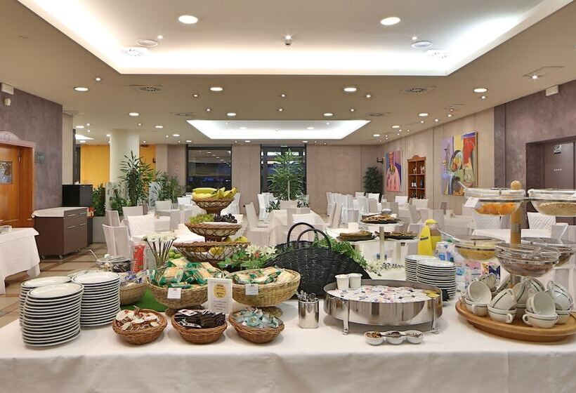 فندق San Marco & Formula Club