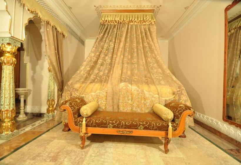 فندق Shiv Vilas Resort