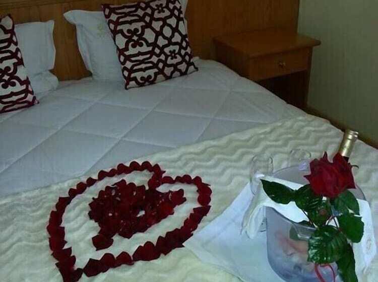 فندق Solneve