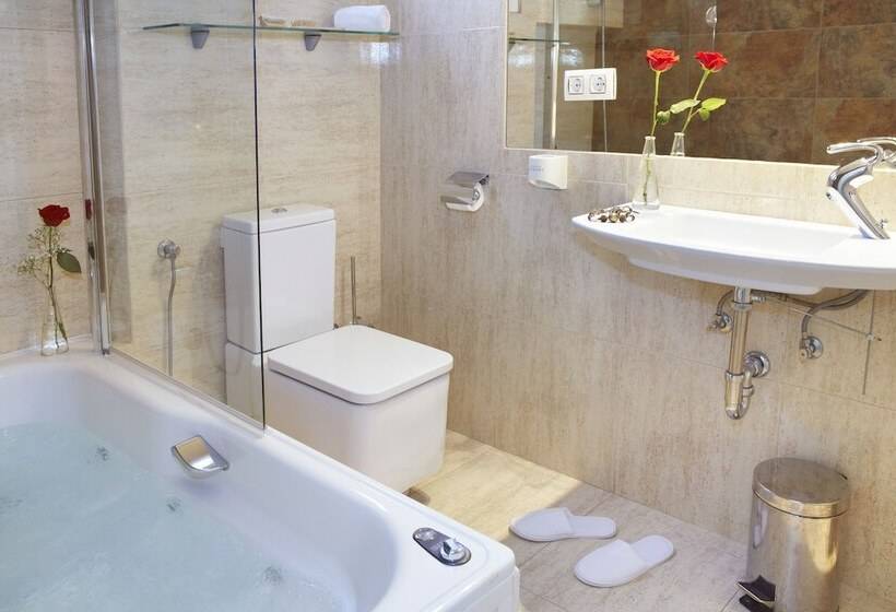 هتل Spa Cap De Creus