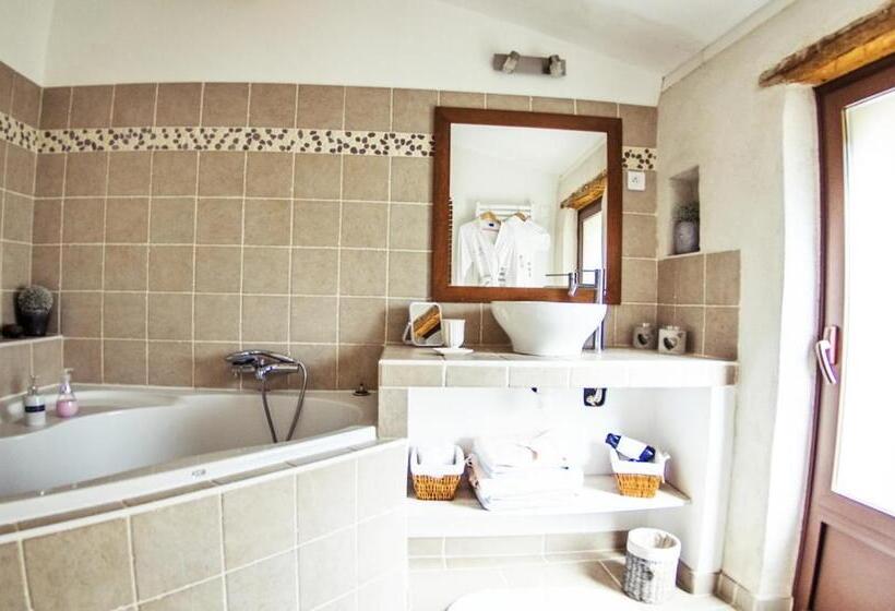 مبيت وإفطار L'abri Du Poète