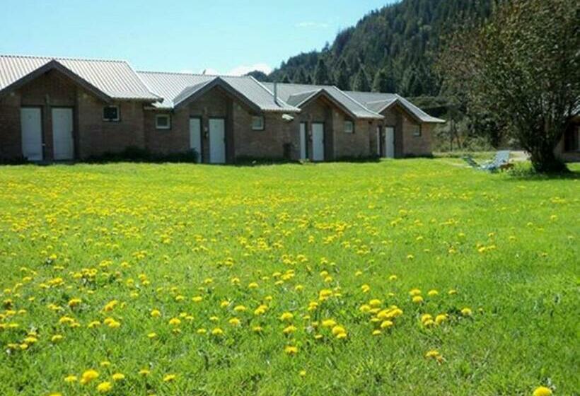 هاستل Hosteria Tres Picos