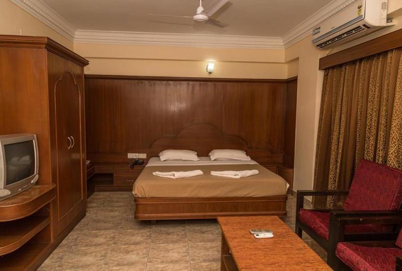 فندق Sriram Residency