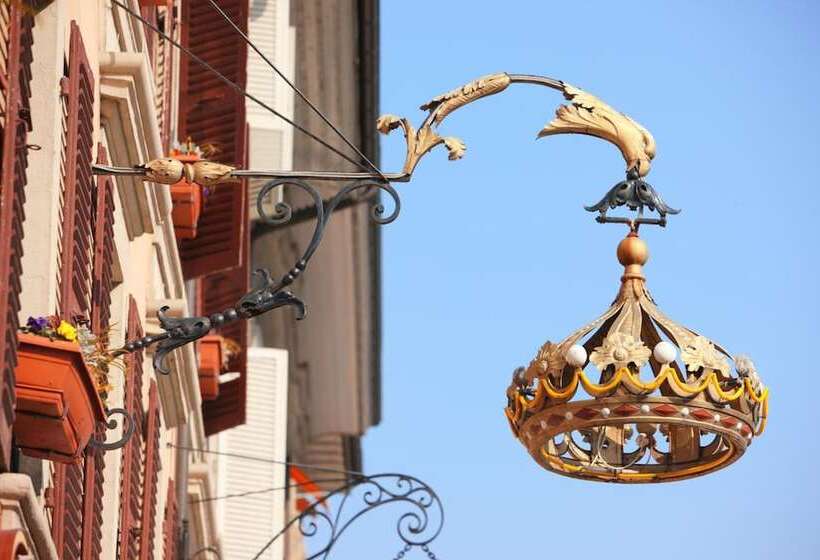 فندق Hôtel De La Couronne