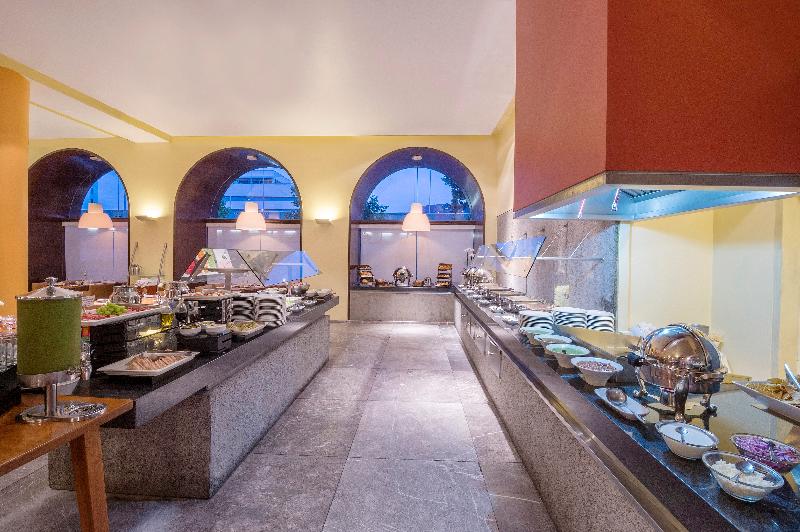 Отель Grand Fiesta Americana Queretaro