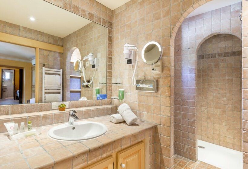 Hotel La Bastide Du Calalou; Bw Signature Collection