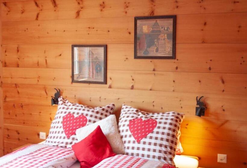 ホテル Madrisajoch