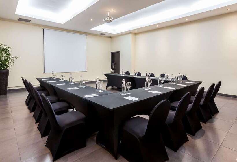 هتل Wyndham Garden Guayaquil