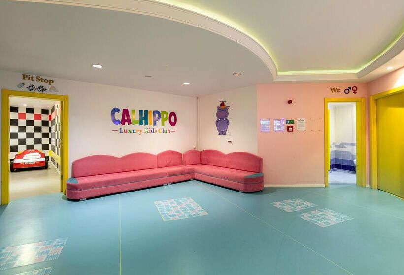Calista Luxury Resort