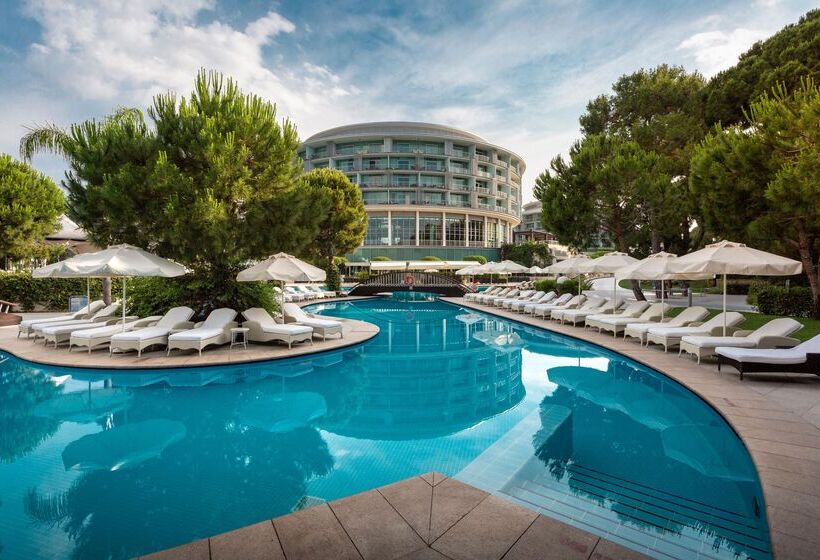 Calista Luxury Resort