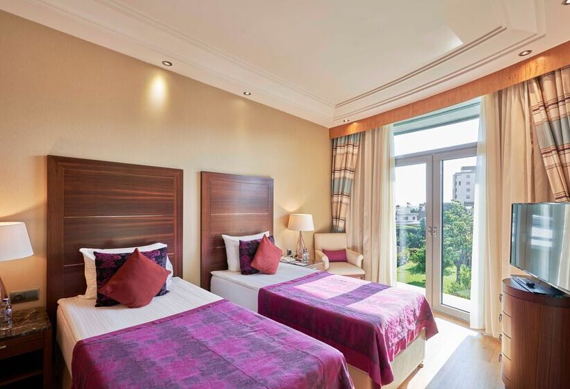 Calista Luxury Resort
