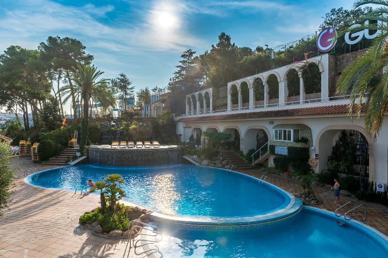 Guitart Central Park Aqua Resort