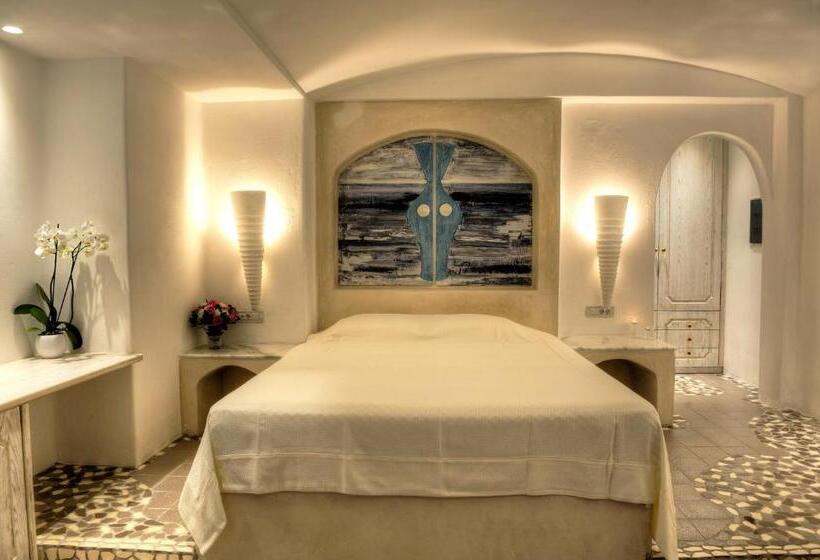 هتل Astarte Suites