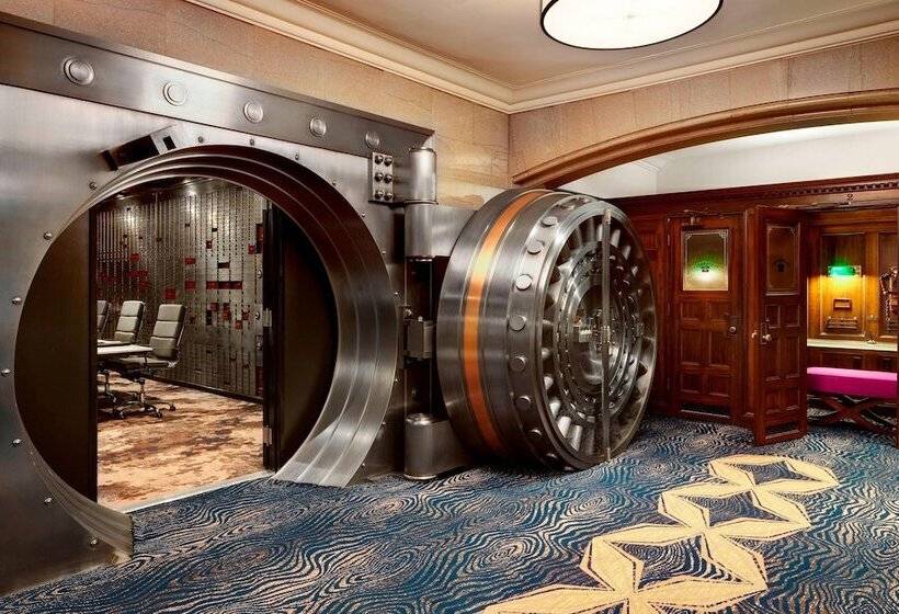 هتل Courtyard By Marriott San Diego Downtown