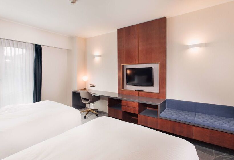 هتل Doubletree By Hilton Cluj – City Plaza
