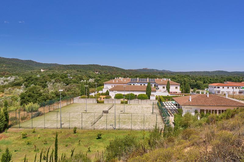 هتل Hacienda El Alcornocal