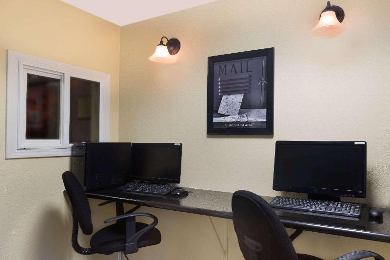 בית מלון כפרי Hawthorn Suites By Wyndham Rancho Cordova/folsom