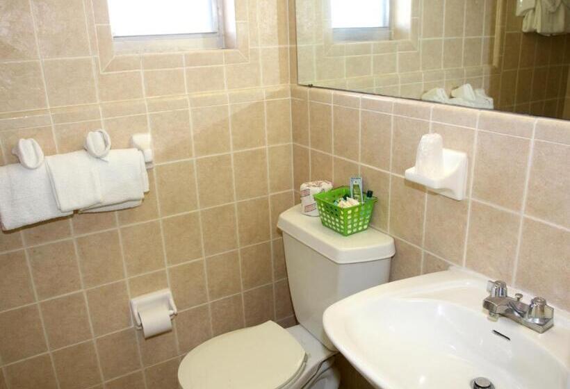 فندق Makai Beach Lodge