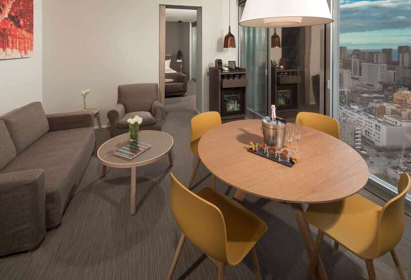 Отель Melia Barcelona Sky 4 Sup