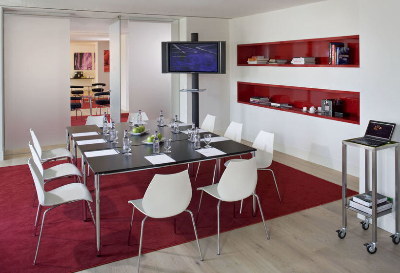 Отель Melia Barcelona Sky 4 Sup