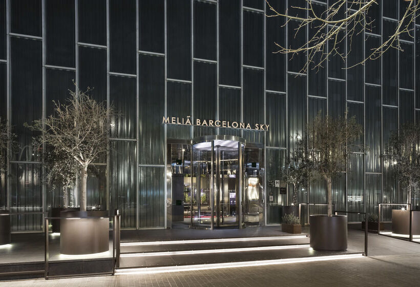 Отель Melia Barcelona Sky 4 Sup