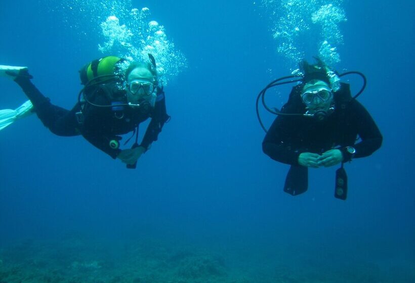 酒店 Nymphes Luxury Apartments