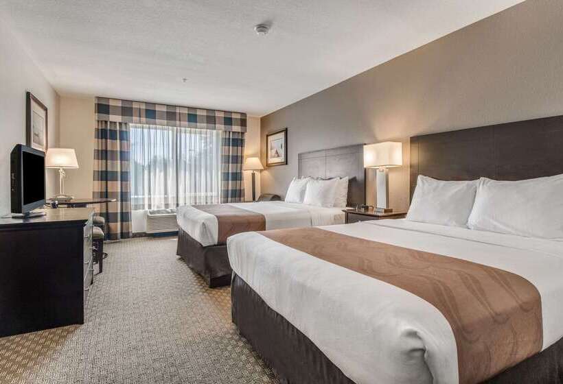 호텔 Quality Inn