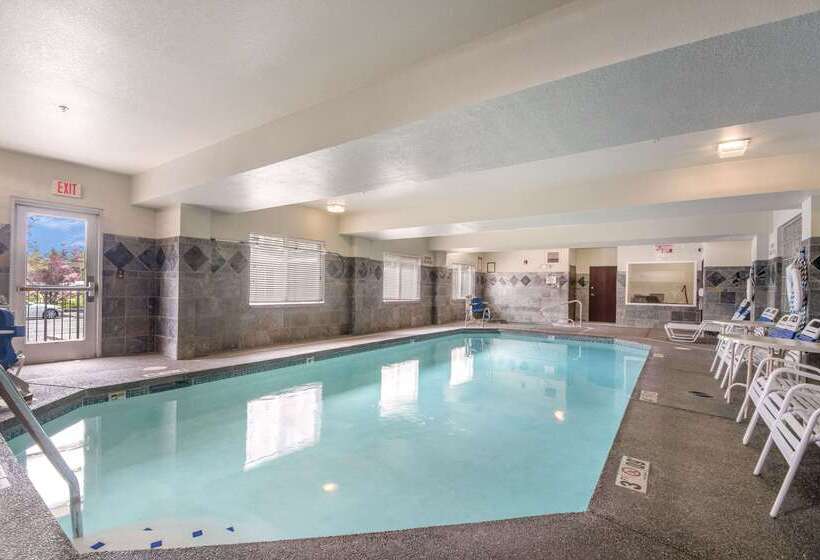 호텔 Quality Inn