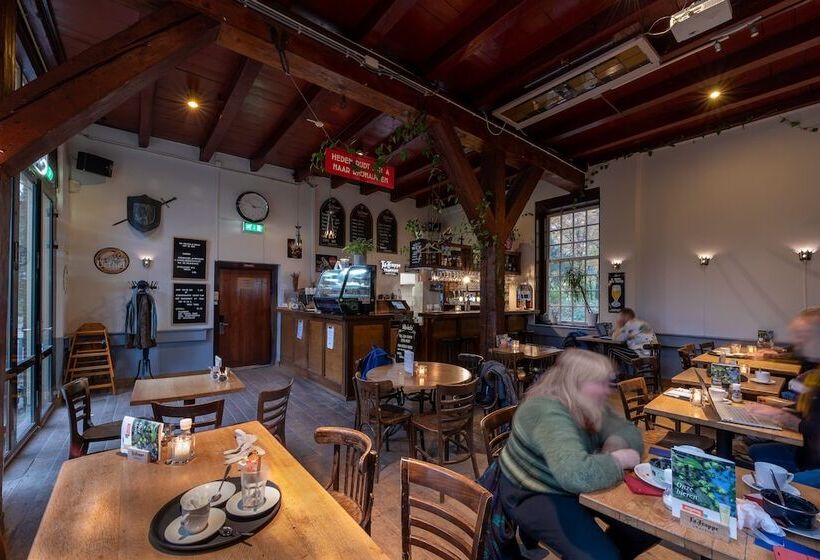 هتل Stayokay Hostel Utrecht   Bunnik