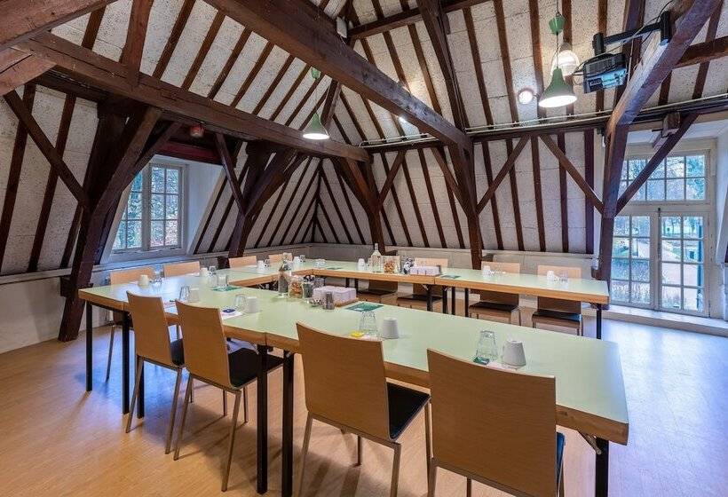 هتل Stayokay Hostel Utrecht   Bunnik