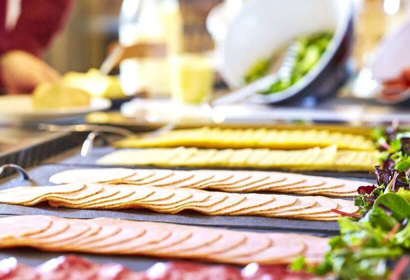 هتل Stayokay Hostel Utrecht   Bunnik