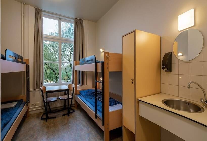 هتل Stayokay Hostel Utrecht   Bunnik