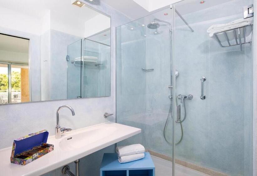 فندق Tirreno Resort