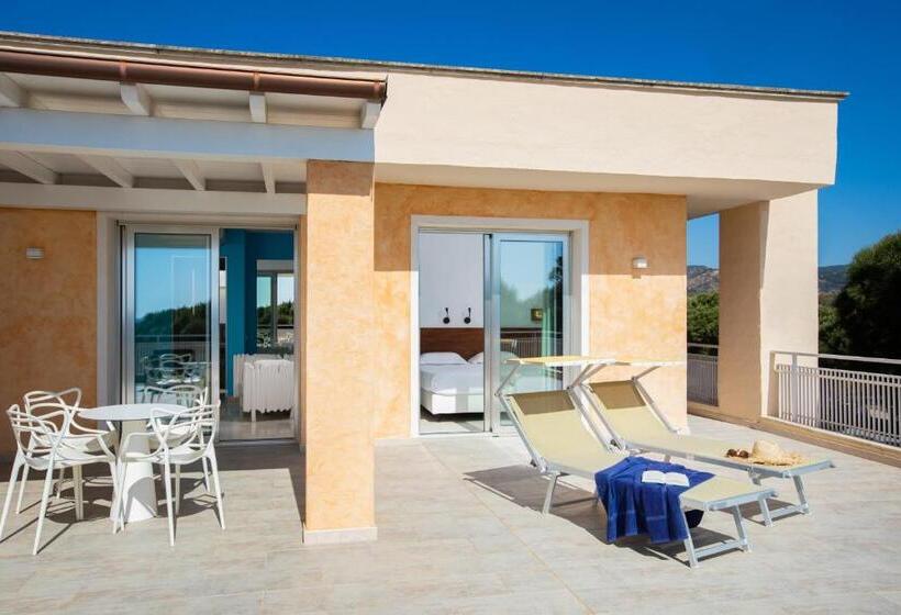 فندق Tirreno Resort