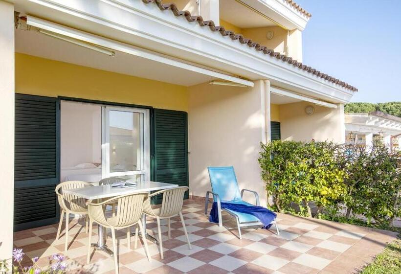 فندق Tirreno Resort