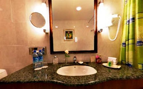 فندق Renartiss Isaakiy St. Petersburg