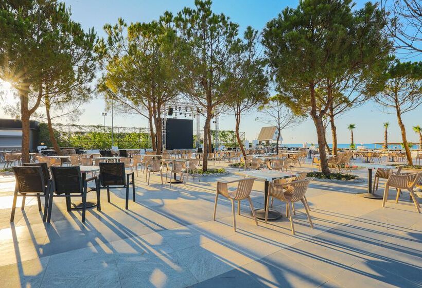 Crystal Centro Resort  Ultimate All Inclusive