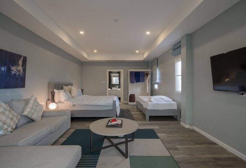 هتل Anchan Resort At Bangtao Beach