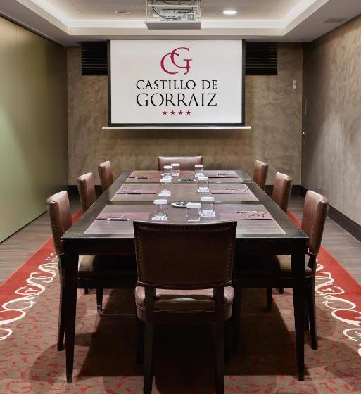 فندق Castillo de Gorraiz & Spa