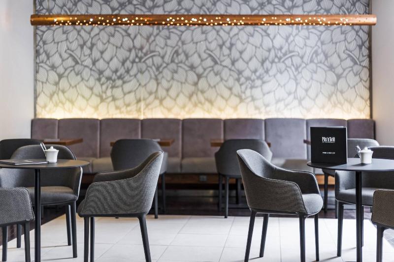 هتل Courtyard By Marriott Pilsen