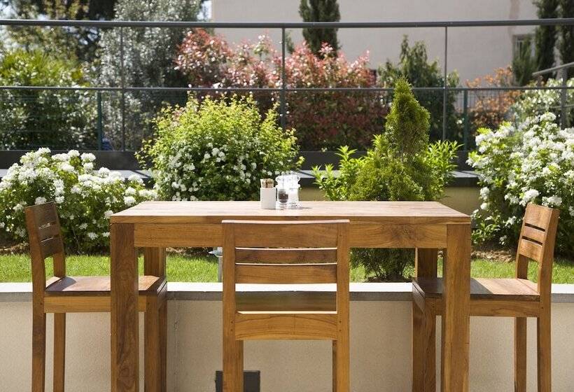 호텔 Courtyard By Marriott Paris La Defense West   Colombes