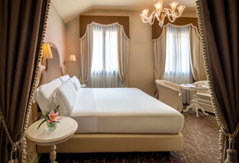 ホテル Maison Venezia | Una Esperienze