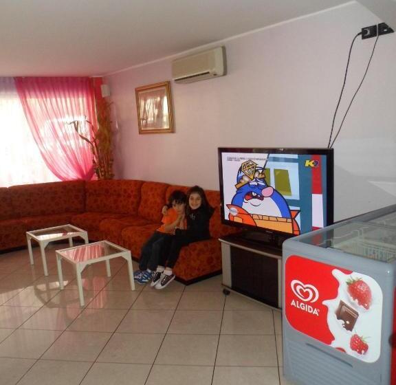 هتل Susy