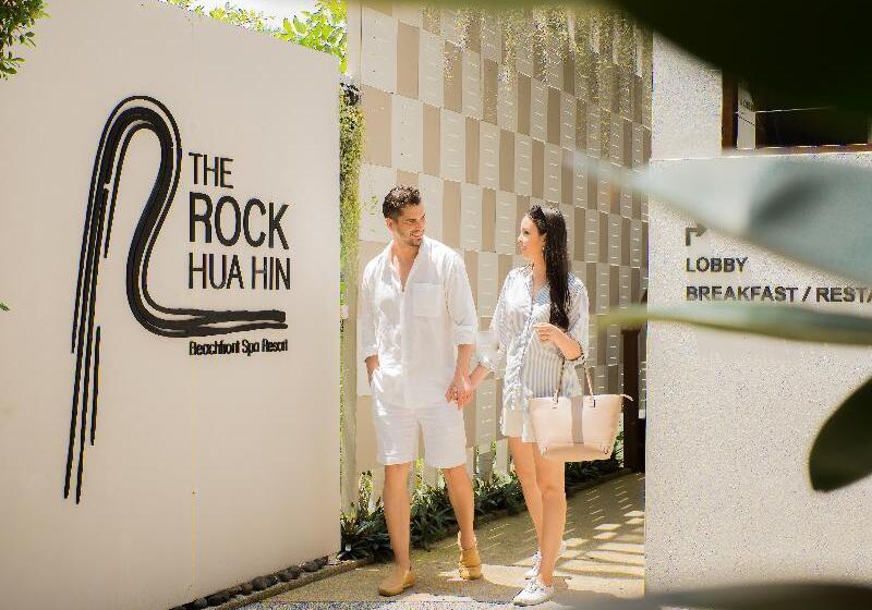 בית מלון כפרי The Rock Hua Hin Beachfront Spa Resort