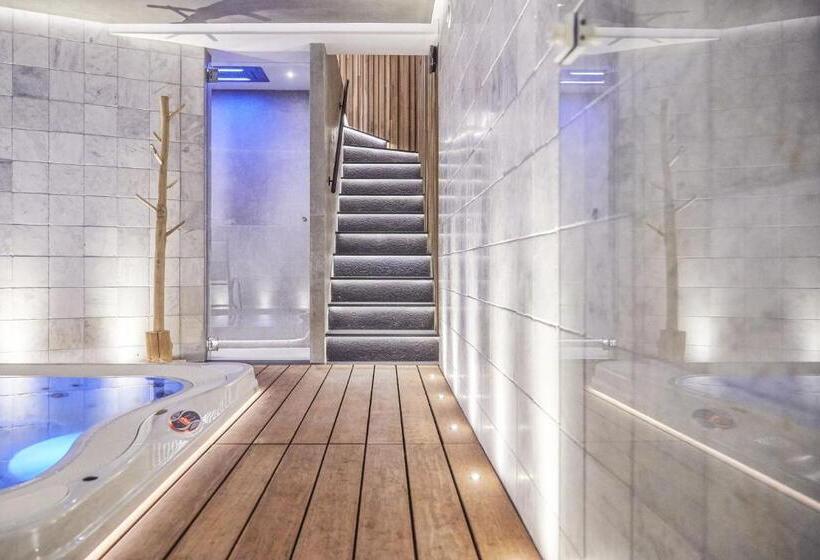 تختخواب و صبحانه Oniro   Luxury Rooms & Wellness Suites