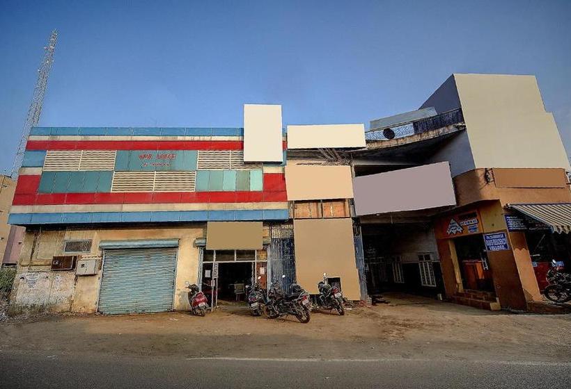 בית מלון כפרי Oyo 77248 Ram Residency